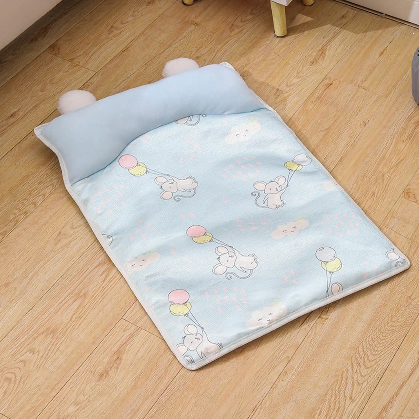 Blue Mouse and balloon print cooling pet mat with light-blue pillow